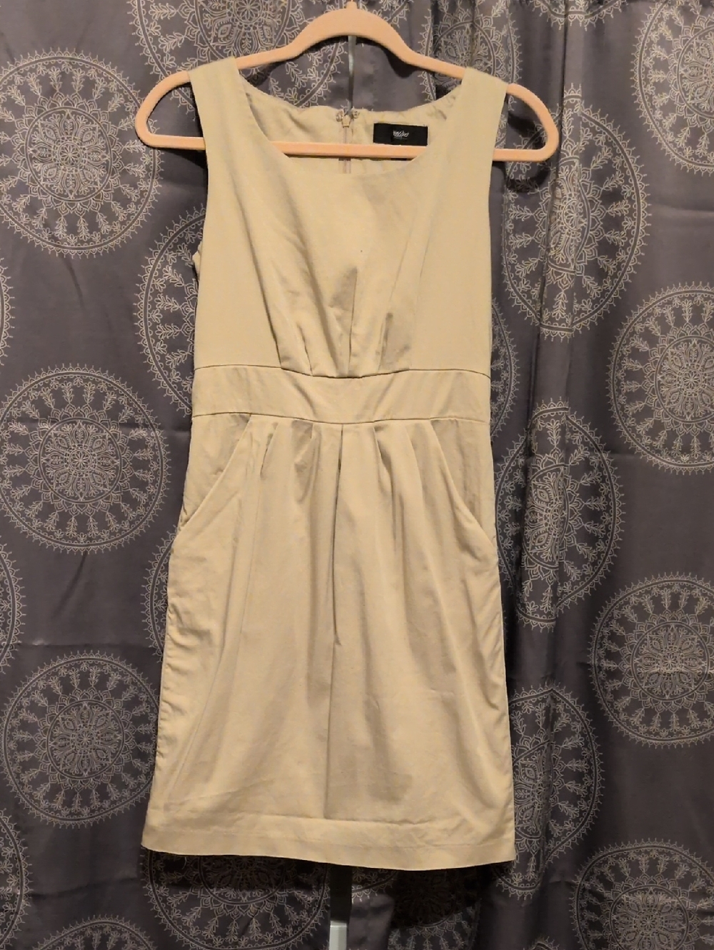 Sleeveless Beige Sheath Dress